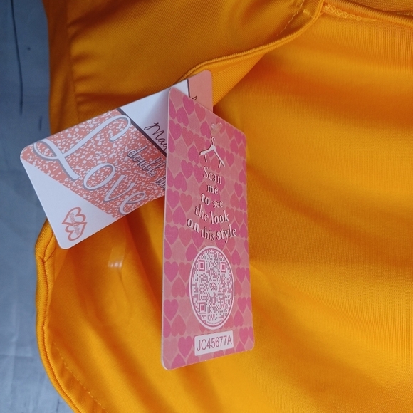 Heart & Hips Yellow Chain Strap Women's Top NWT - Picture 8 of 9